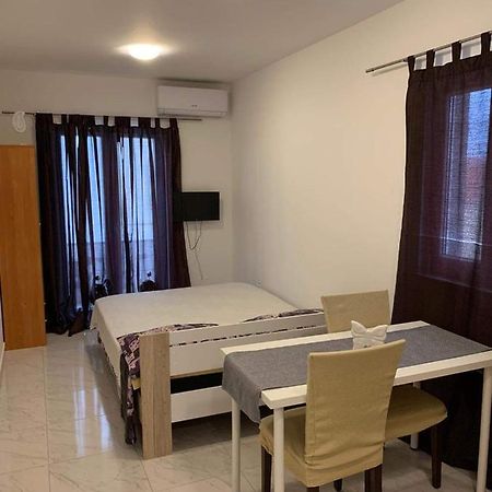 Nada&Danijela Apartment โบรดาริตซา ภายนอก รูปภาพ